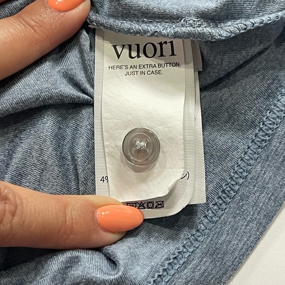 VUORI Shirt Men's Size M Strato tech Golf Polo Performance Casual Active - Picture 3 of 11